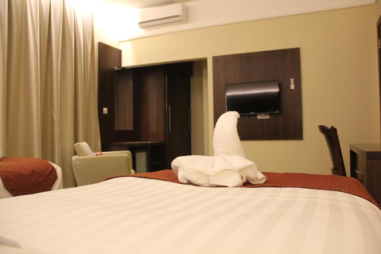 Casablu Hotel Nouakchott Esterno foto